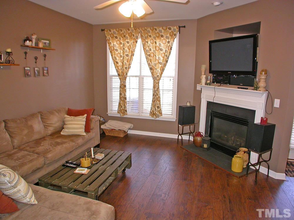 5624 Slide Rock Lane Raleigh, NC 27613 - Photo 2 of 18