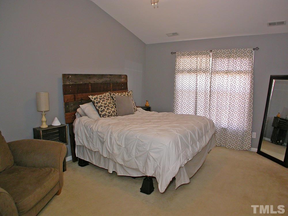 5624 Slide Rock Lane Raleigh, NC 27613 - Photo 11 of 18