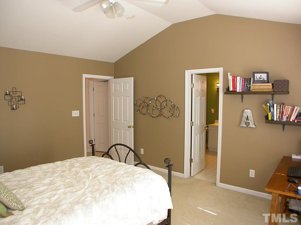 5624 Slide Rock Lane Raleigh, NC 27613 - Photo 13 of 18