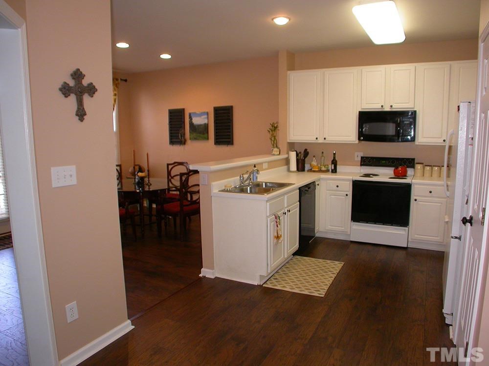 5624 Slide Rock Lane Raleigh, NC 27613 - Photo 7 of 18