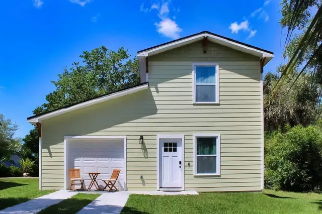 $749,900 | 707 North Disston Avenue, Tarpon Springs, FL 34689