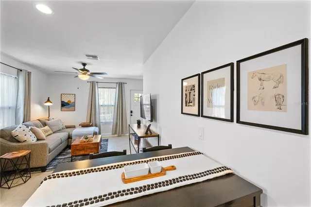 $749,900 | 707 North Disston Avenue, Tarpon Springs, FL 34689