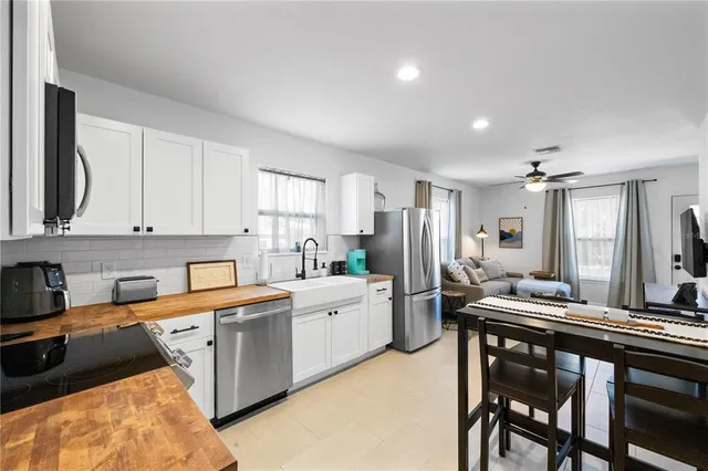 $749,900 | 707 North Disston Avenue, Tarpon Springs, FL 34689