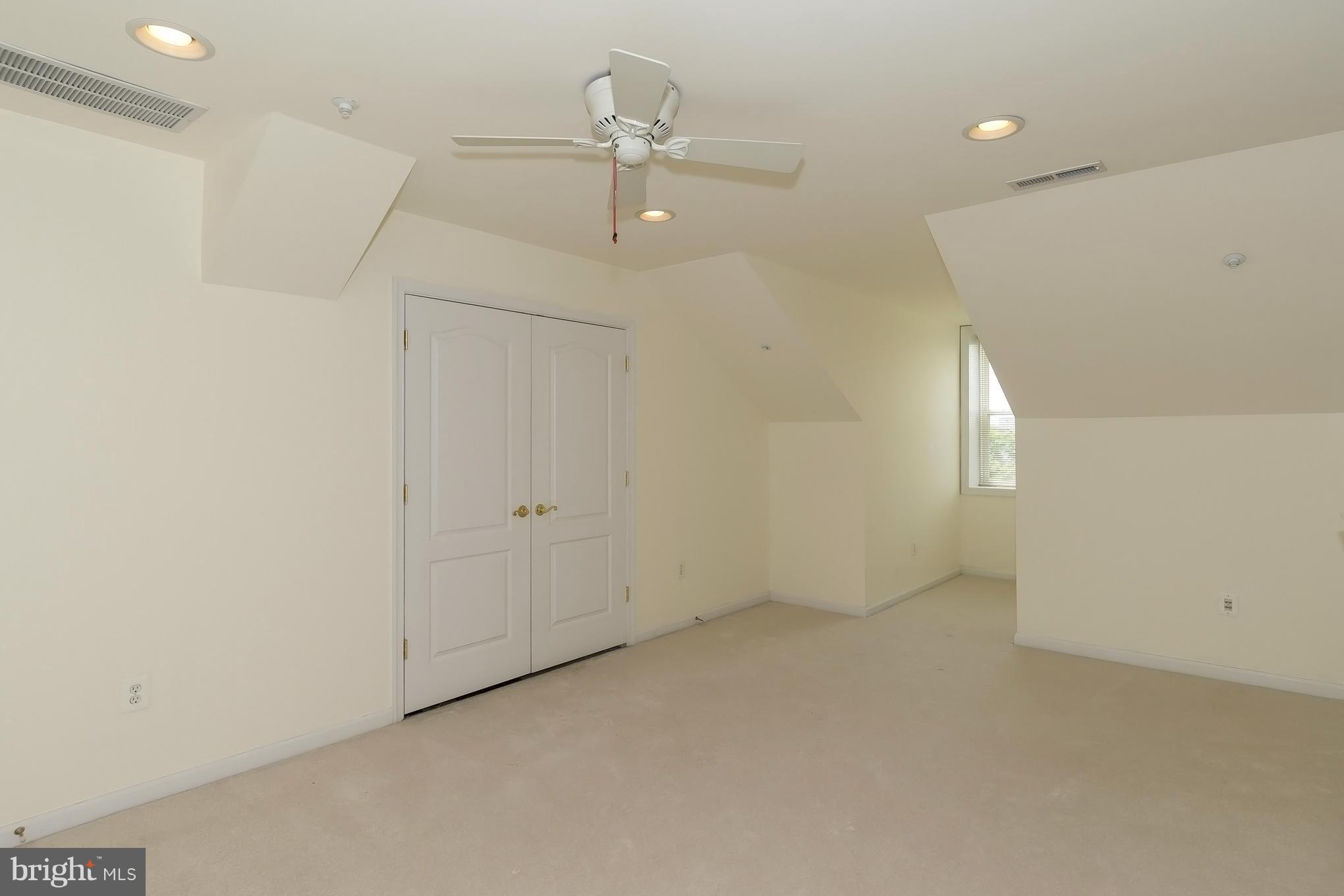 10256 Rutland Round Road, Unit 14 Columbia, MD 21044 - Photo 23 of 27 4TH LEVEL LOFT