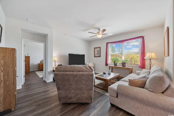 $290,000 | 1040 Black Lk Way, Conway, SC 29526