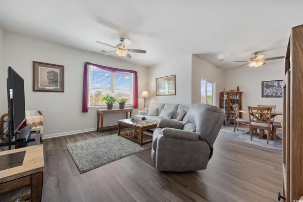 $290,000 | 1040 Black Lk Way, Conway, SC 29526