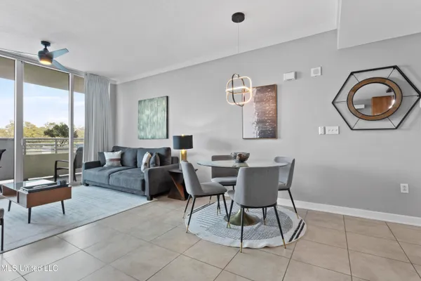 $339,900 | 2060 Beach Boulevard, Unit 102, Biloxi, MS 39531