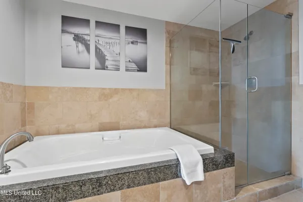 $339,900 | 2060 Beach Boulevard, Unit 102, Biloxi, MS 39531