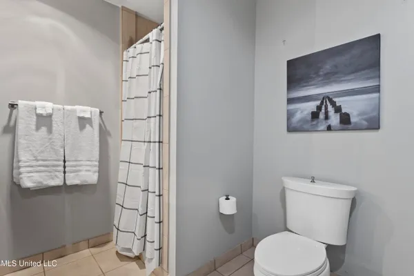 $339,900 | 2060 Beach Boulevard, Unit 102, Biloxi, MS 39531