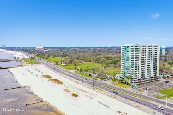 $339,900 | 2060 Beach Boulevard, Unit 102, Biloxi, MS 39531