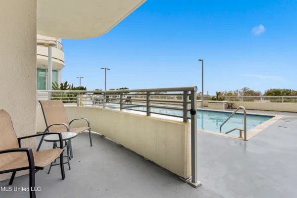 $339,900 | 2060 Beach Boulevard, Unit 102, Biloxi, MS 39531