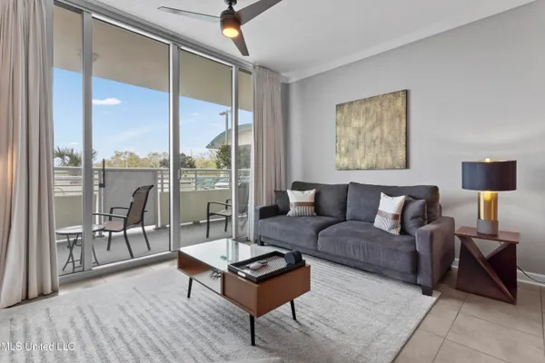 $339,900 | 2060 Beach Boulevard, Unit 102, Biloxi, MS 39531