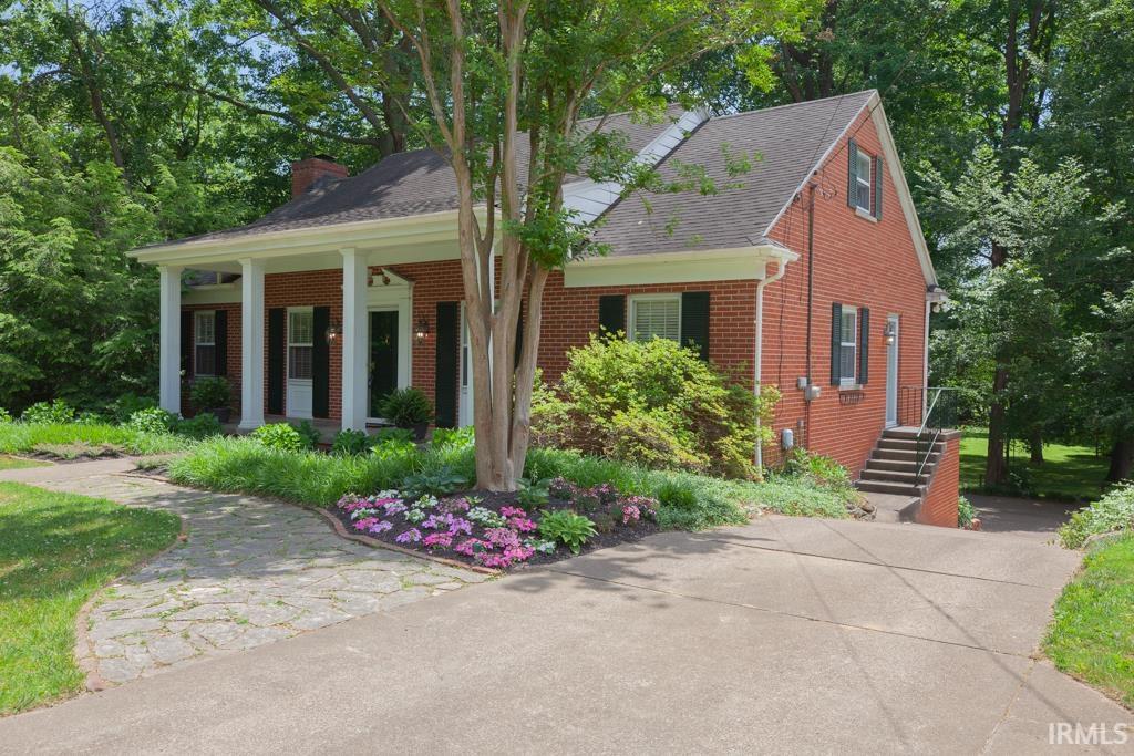 7517 Newburgh Road Evansville, IN 47715 - Photo 1 of 29