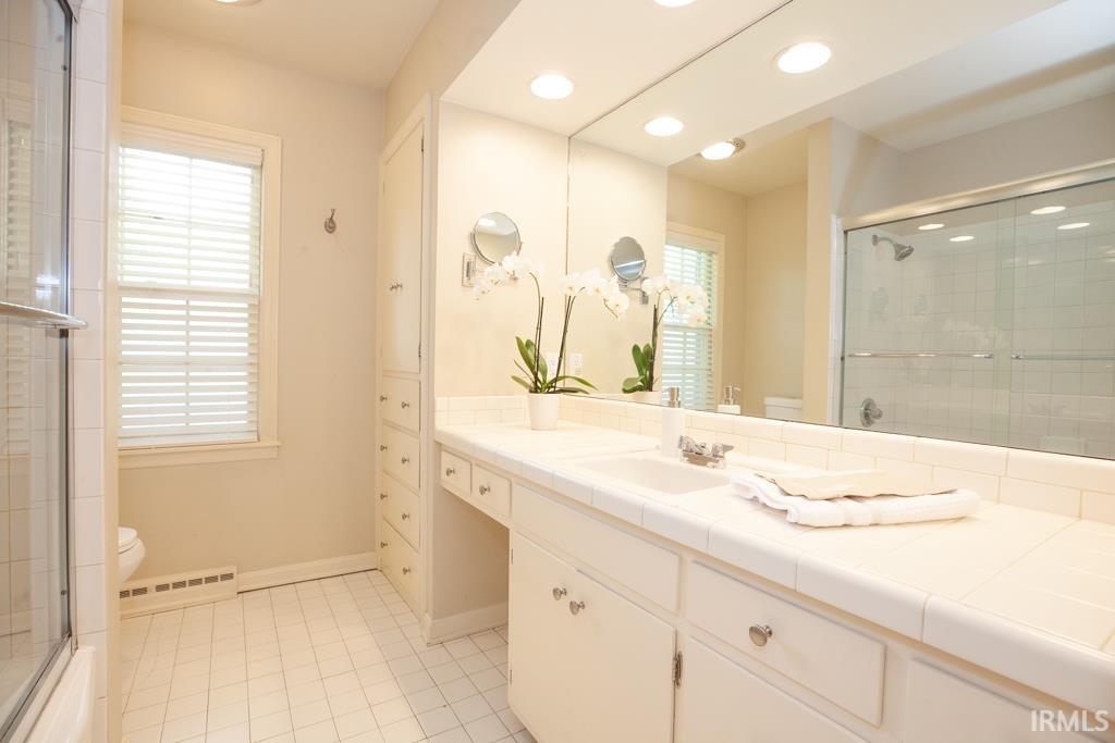 7517 Newburgh Road Evansville, IN 47715 - Photo 15 of 29