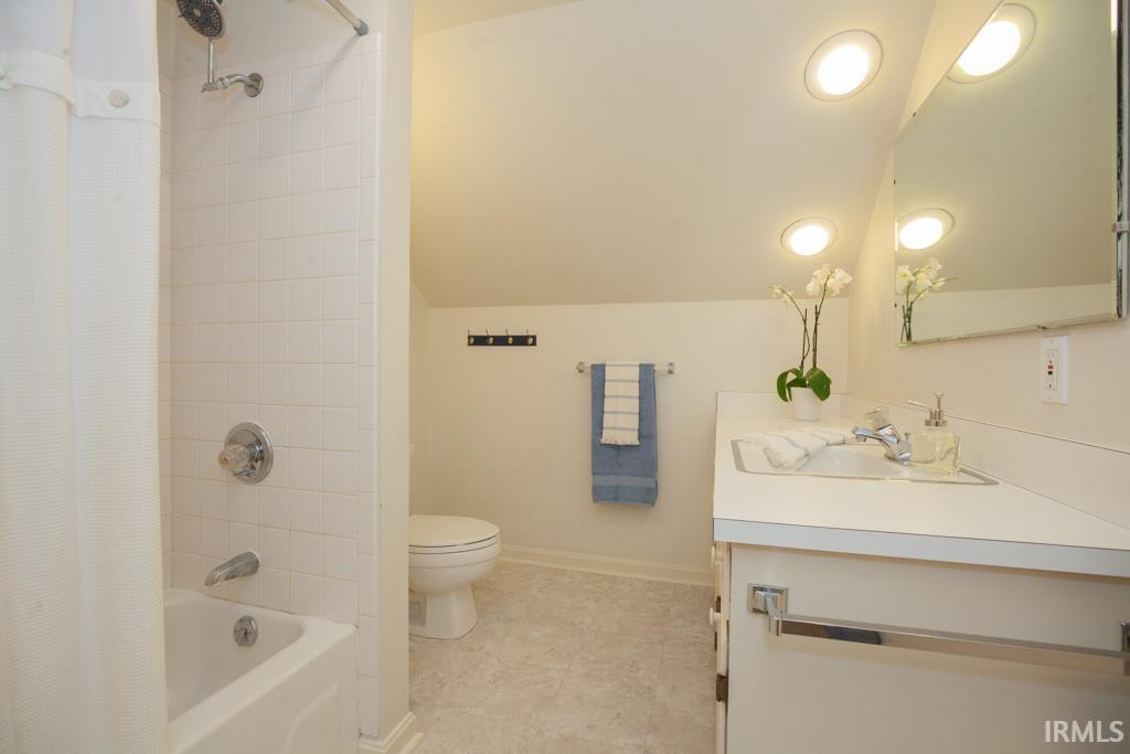 7517 Newburgh Road Evansville, IN 47715 - Photo 18 of 29