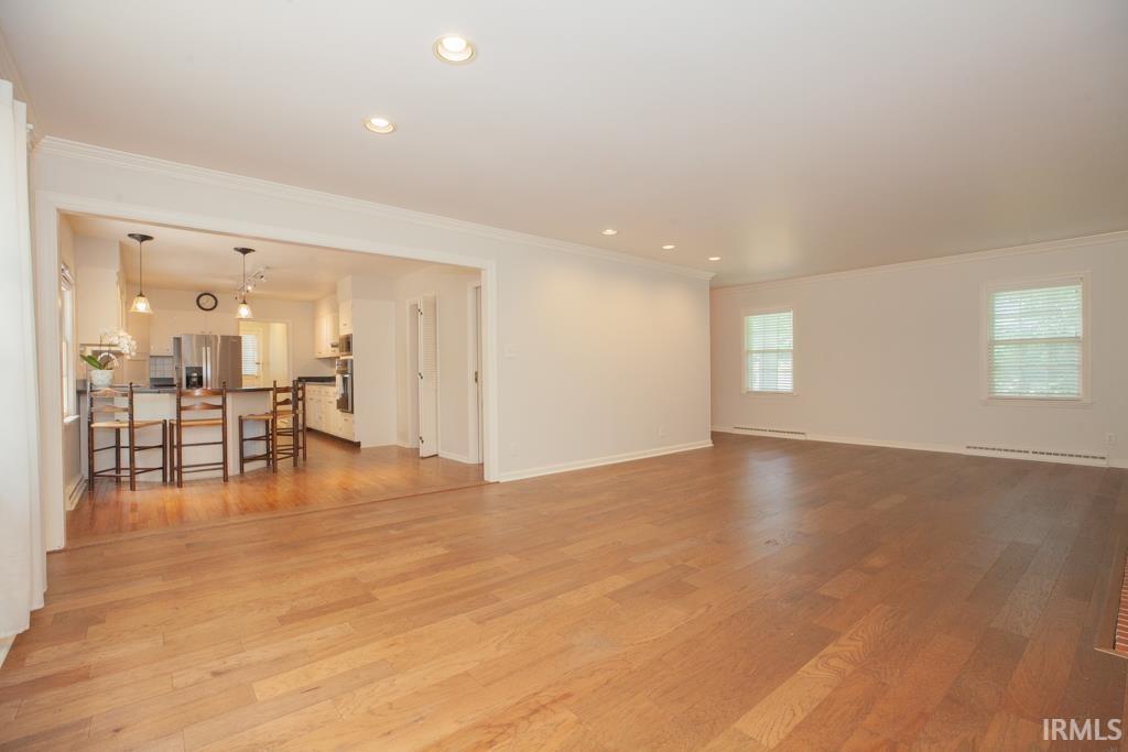 7517 Newburgh Road Evansville, IN 47715 - Photo 7 of 29