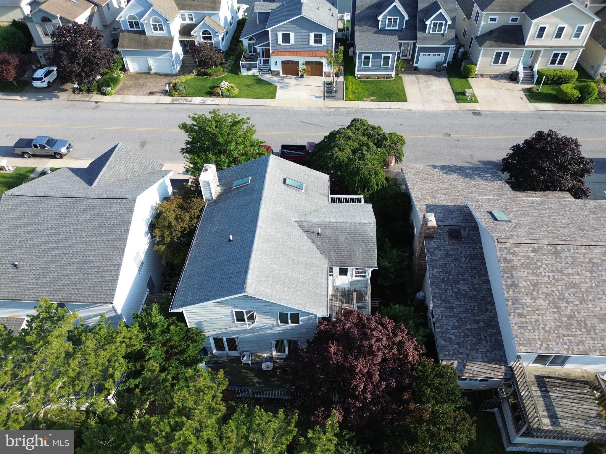 708 Loop Road Ocean City, MD 21842 - Photo 2 of 10 Gallery Image 2