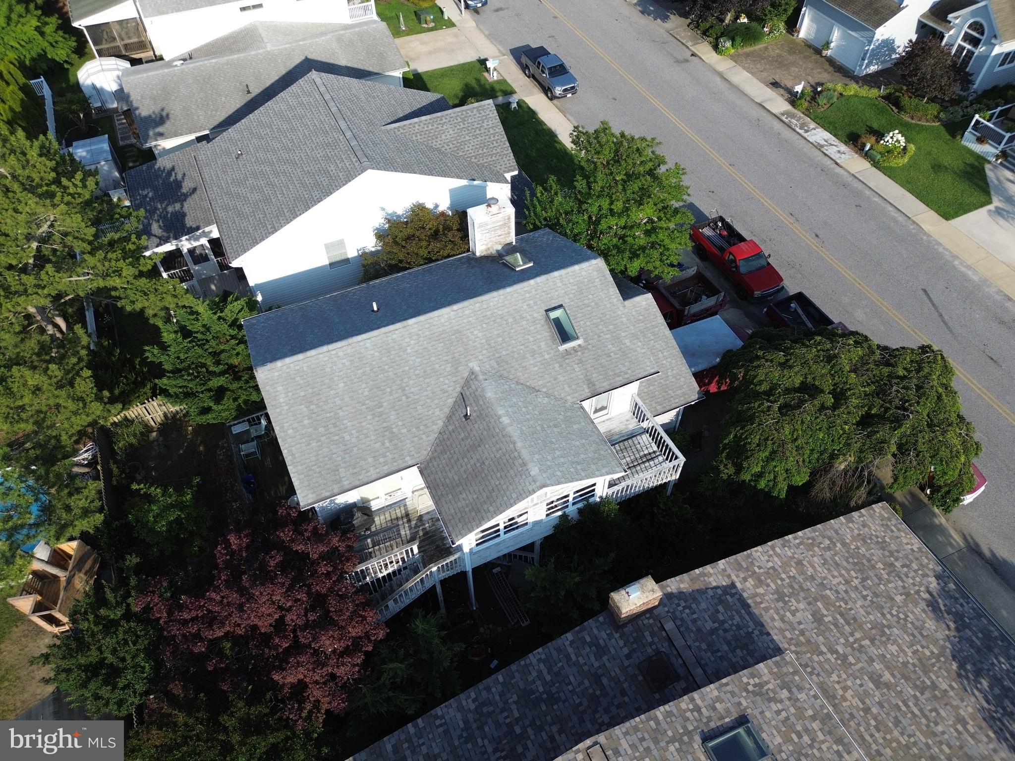 708 Loop Road Ocean City, MD 21842 - Photo 3 of 10 Gallery Image 3