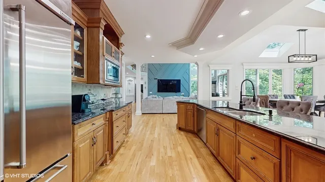 $935,000 | 761 Reserve Court, South Elgin, IL 60177