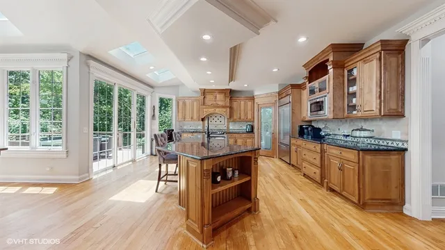 $935,000 | 761 Reserve Court, South Elgin, IL 60177