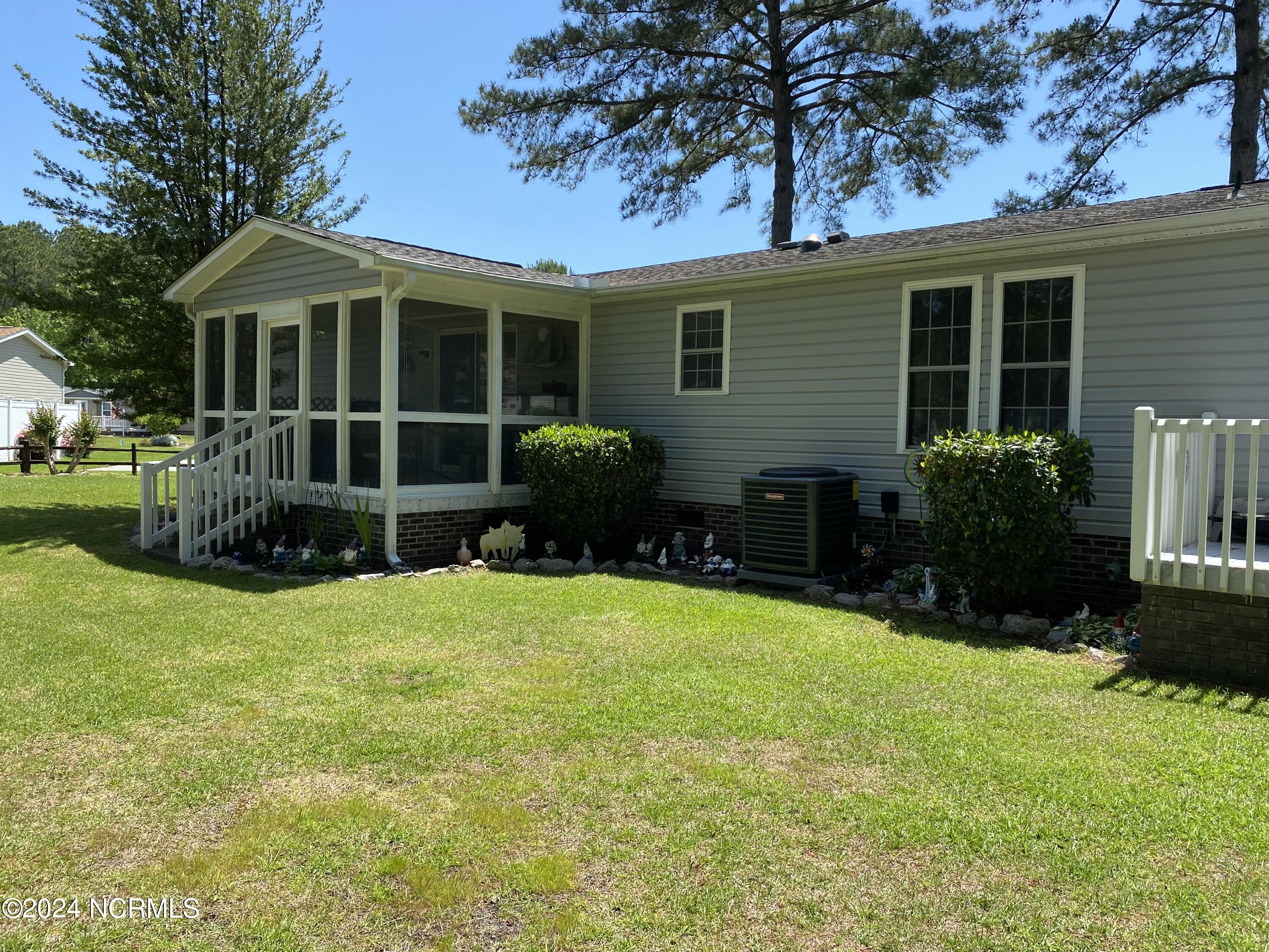 947 Par Court Southwest Calabash, NC 28467 - Photo 6 of 44 IMG_7777