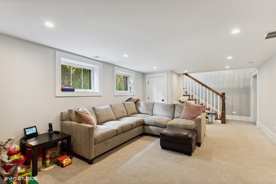 2236 Wesley Avenue Evanston, IL 60201 - Photo 14 of 25 a living room with furniture and a window