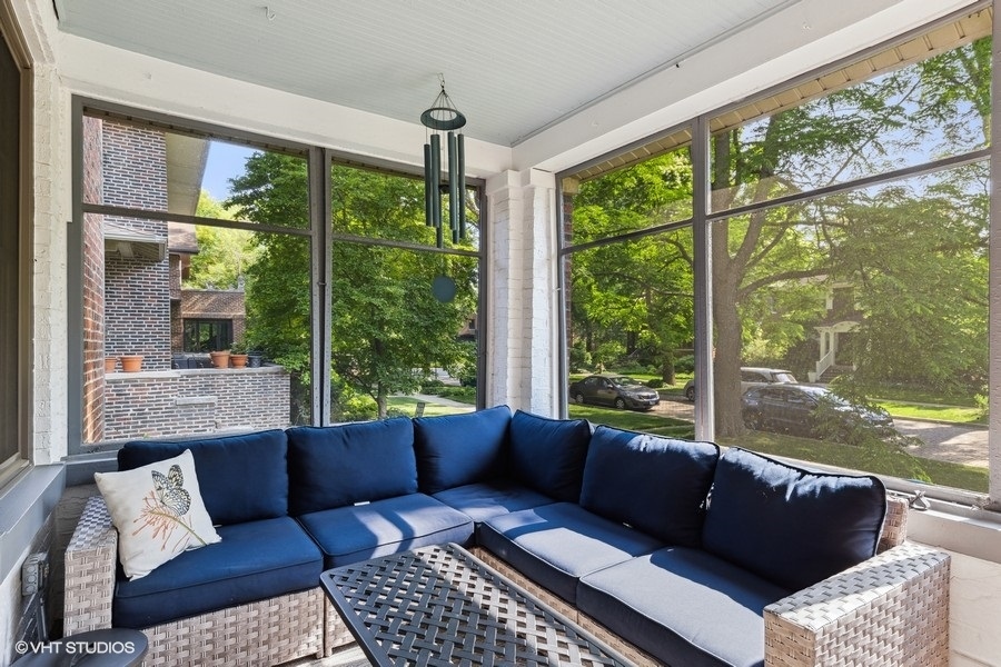 2236 Wesley Avenue Evanston, IL 60201 - Photo 5 of 25 a living room with furniture and a large window
