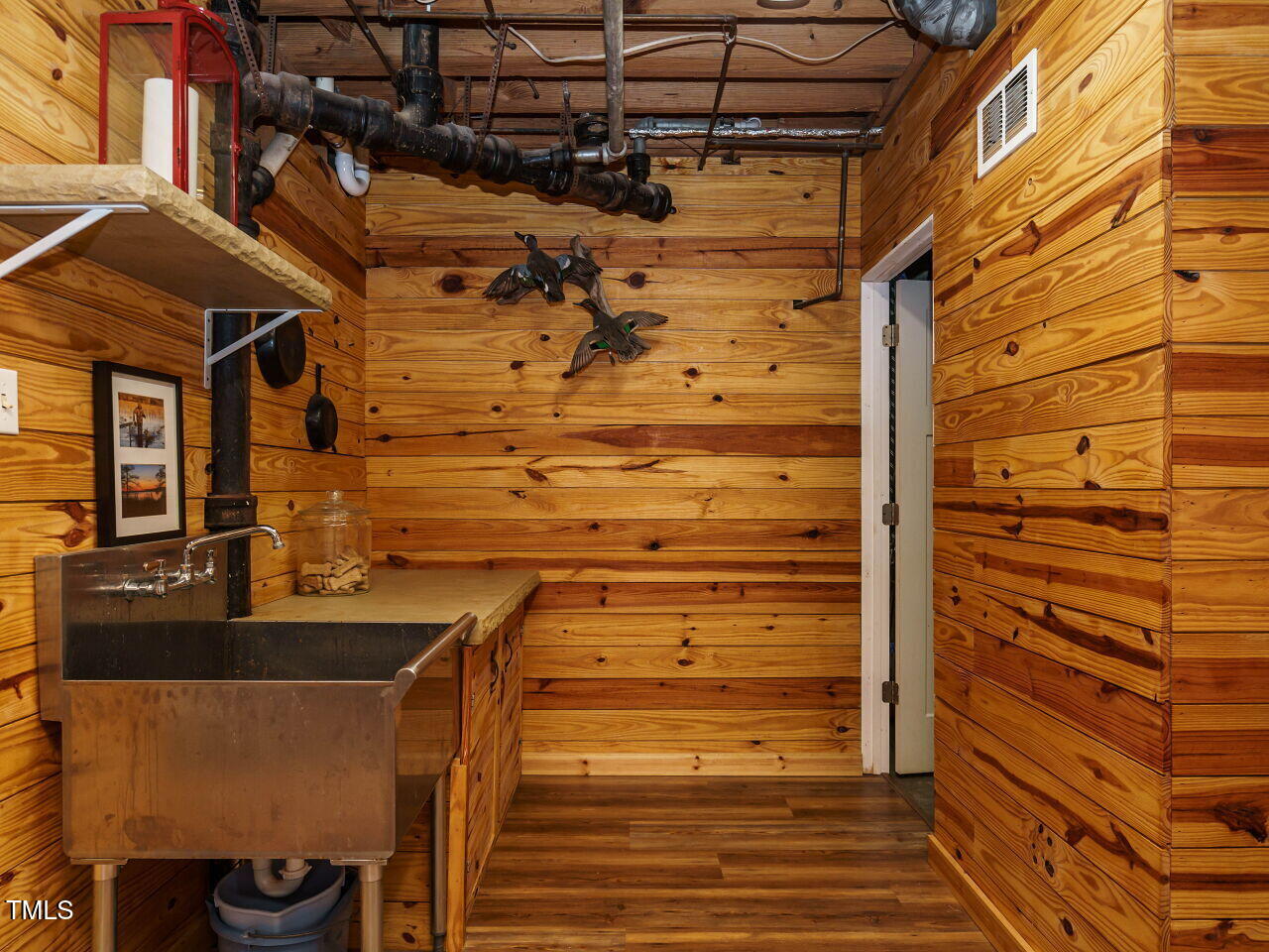 2001 Manuel Street Raleigh, NC 27612 - Photo 29 of 38 030-1280x960-photo