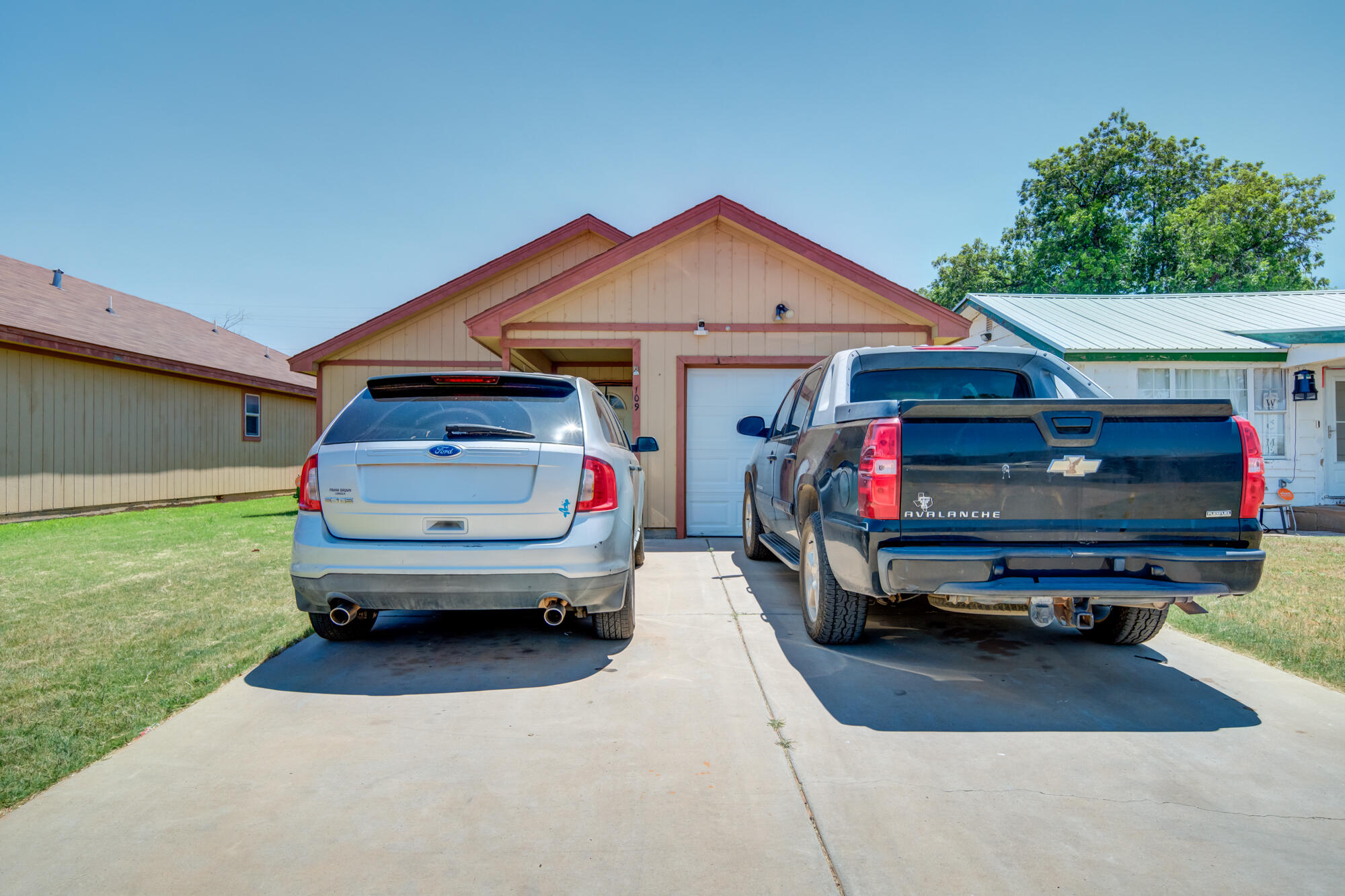 109 80th Street Lubbock, TX 79404 - Photo 3 of 18 109-80th-St_Lubbock-TX_17
