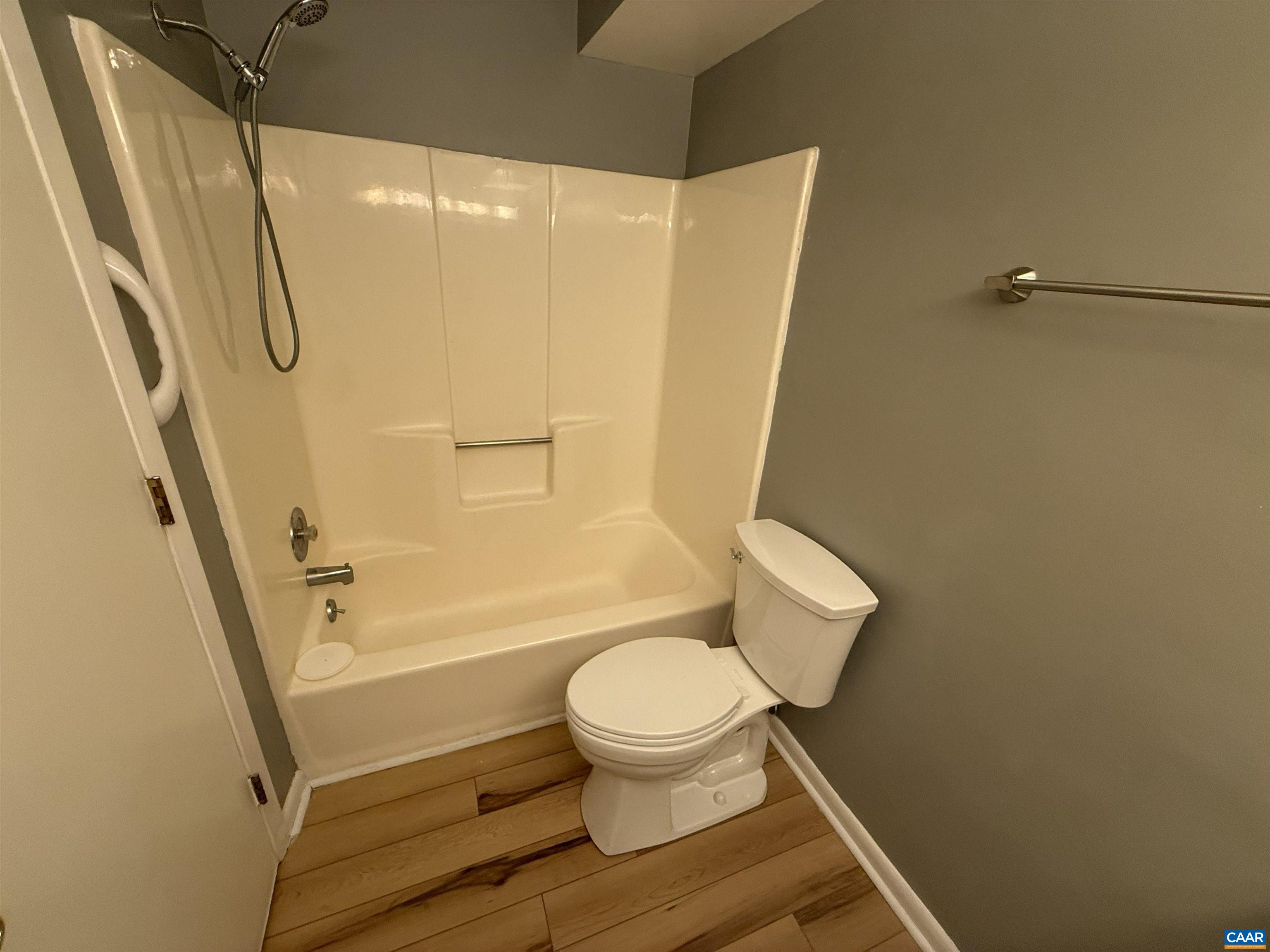 132 Turtle Creek Road, Unit 7 Charlottesville, VA 22901 - Photo 10 of 14