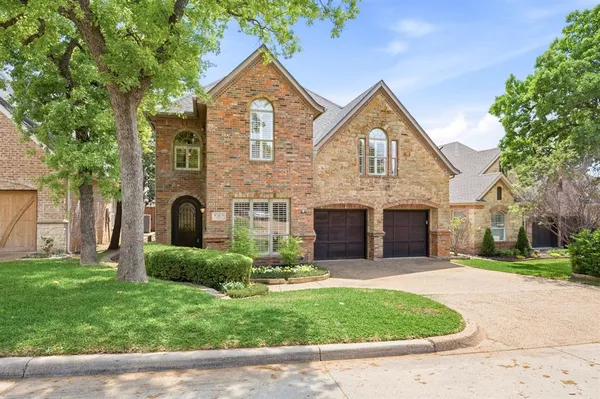 $699,000 | 18 Jamie Court, Trophy Club, TX 76262