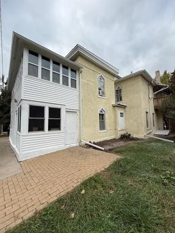 $410,000 | 217 East Spring Street, Mankato, MN 56001