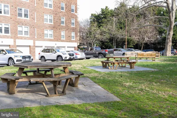 $285,000 | 4707 Connecticut Avenue Northwest, Unit 104, Washington, DC 20008