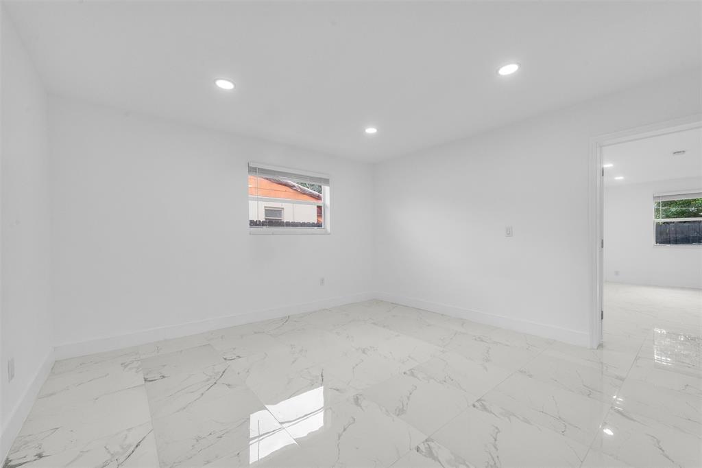 6840 Southwest 3rd Street Miami, FL 33144 - Photo 13 of 23