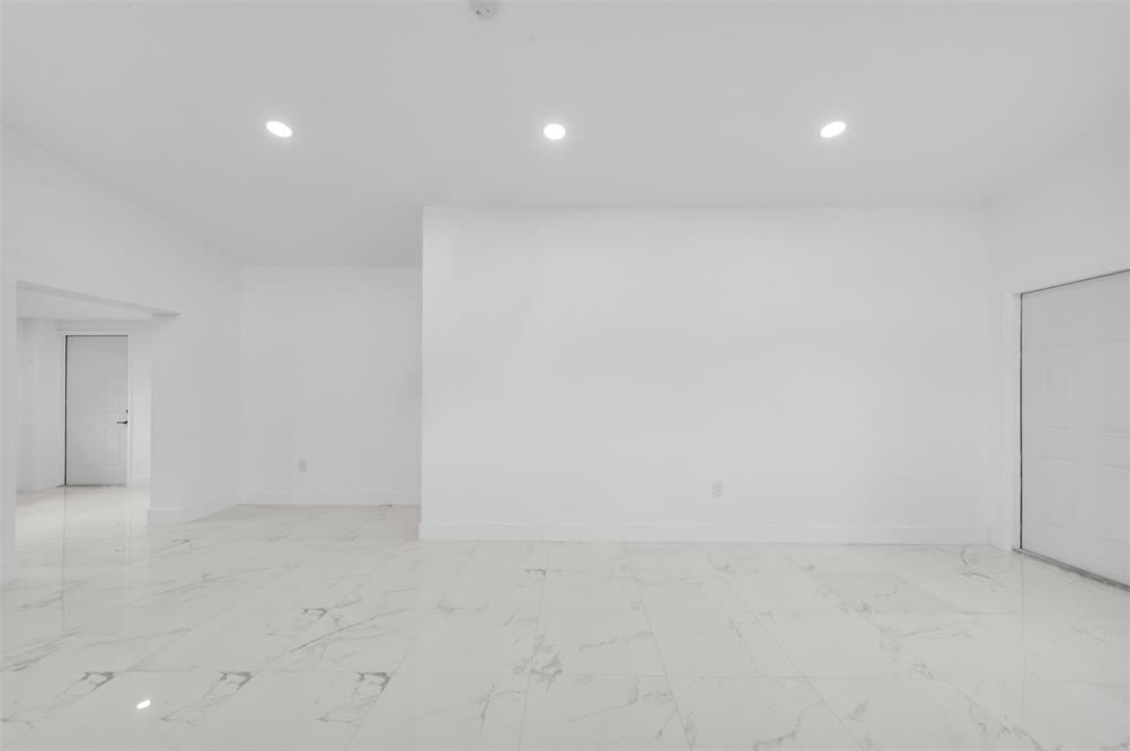 6840 Southwest 3rd Street Miami, FL 33144 - Photo 9 of 23