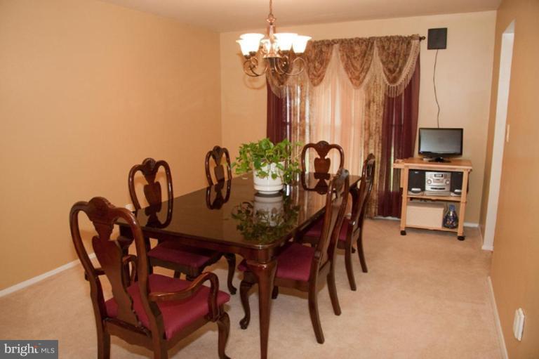 3908 Grierson Road Randallstown, MD 21133 - Photo 5 of 15 Dining Room