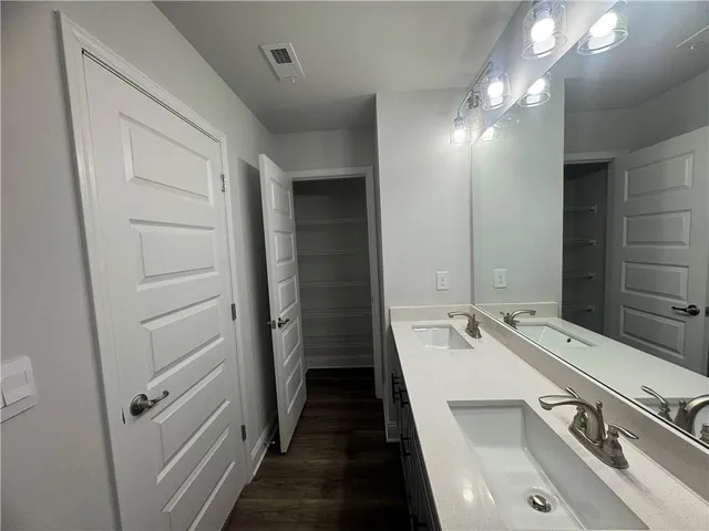 $477,370 | 502 Walnut Crk Parkway, Pendergrass, GA 30567