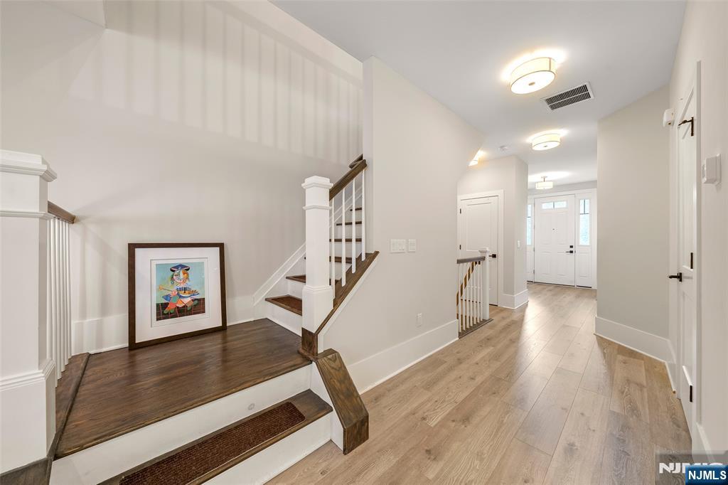 3 Azalea Lane Cedar Grove, NJ 07009 - Photo 14 of 39