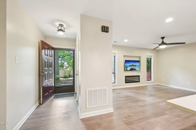 $320,000 | 124 Twin Oaks Place, Cary, NC 27511