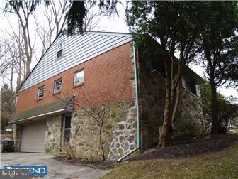 615 Manayunk Road Bala Cynwyd, PA 19004 - Photo 11 of 12 Exterior Side
