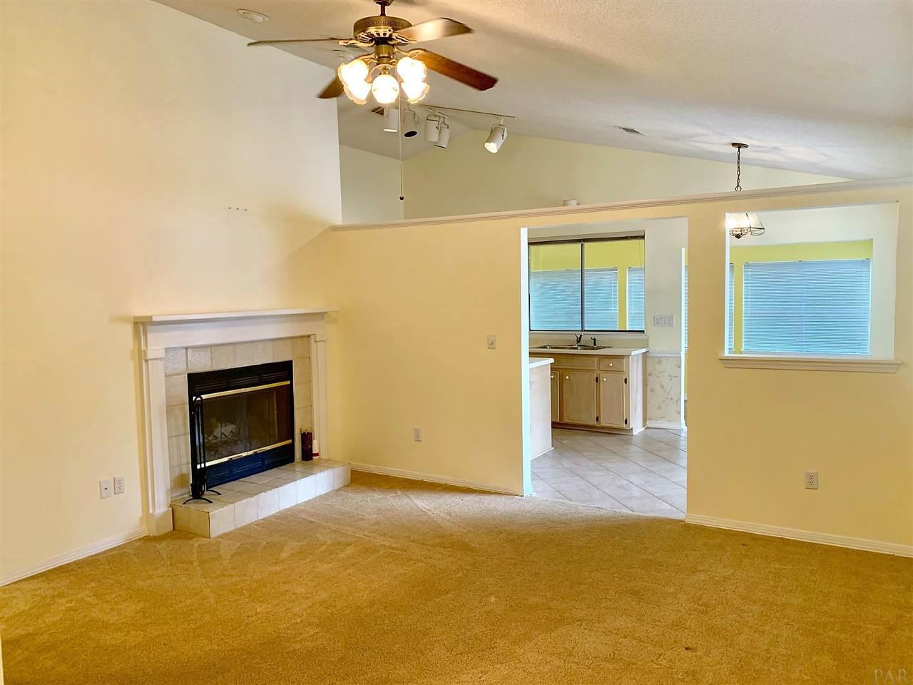 10075 Foxrun Road Pensacola, FL 32514 - Photo 6 of 20 Gallery Image 6
