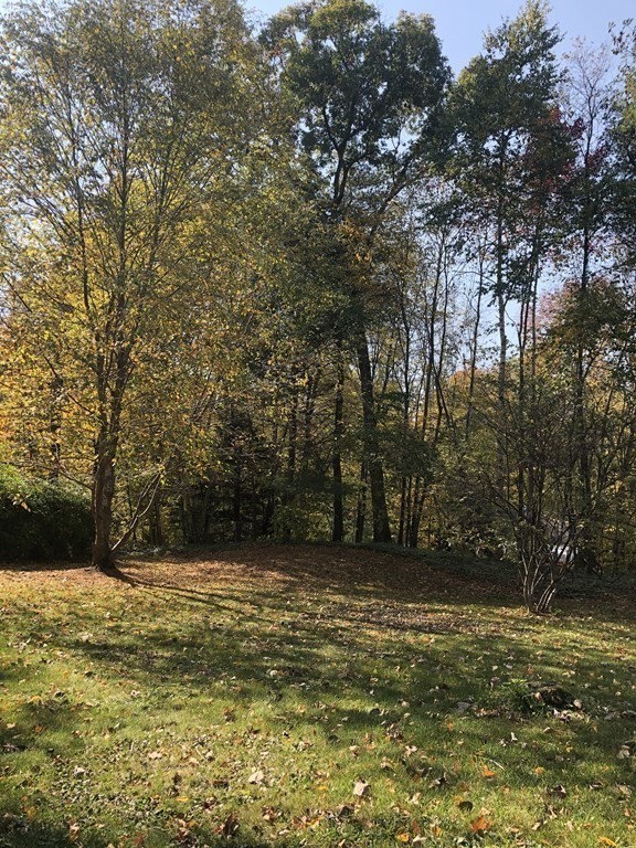 112 Wales Road Holland, MA 01521 - Photo 28 of 30 Gallery Image 28