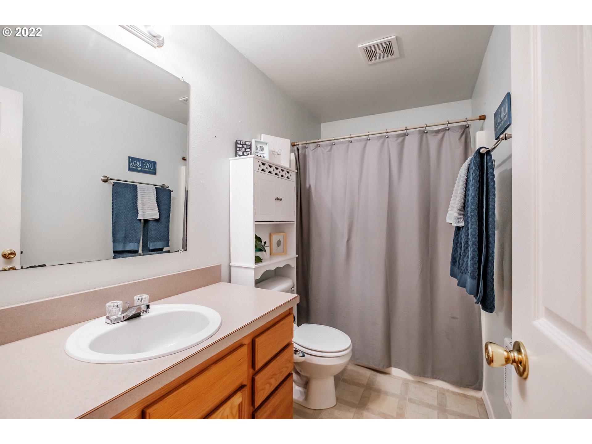 2244 Chelsea Way Lebanon, OR 97355 - Photo 14 of 32 Gallery Image 14