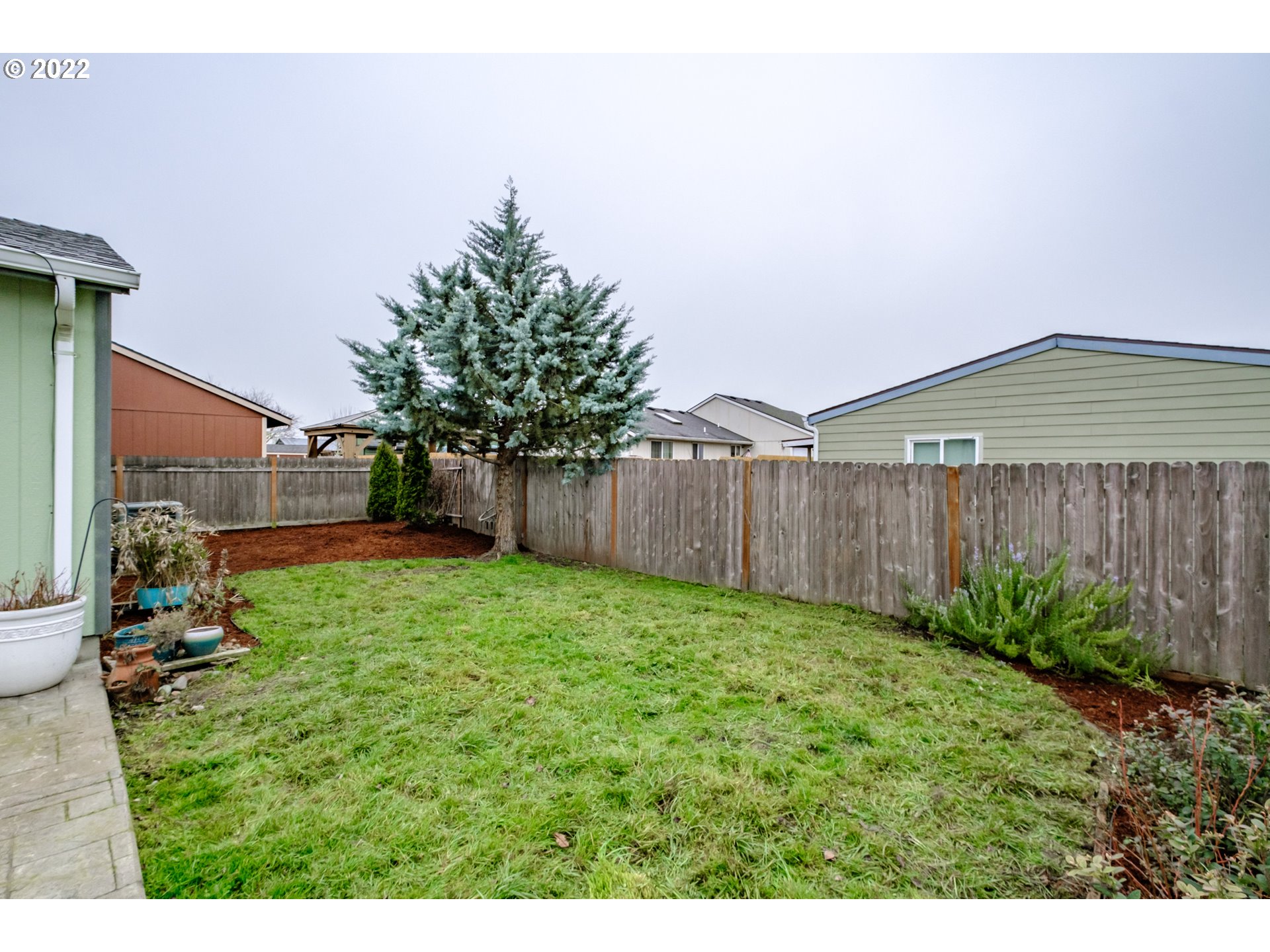 2244 Chelsea Way Lebanon, OR 97355 - Photo 25 of 32 Gallery Image 25