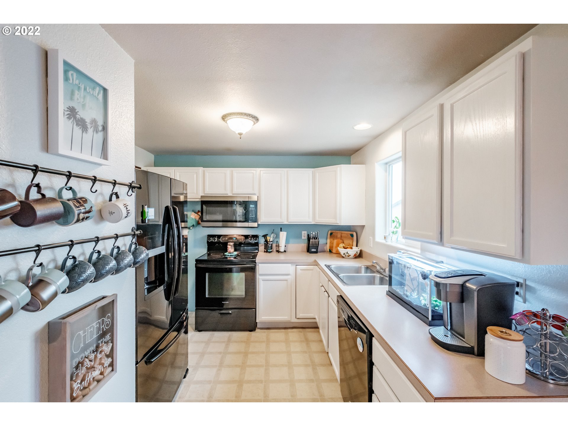 2244 Chelsea Way Lebanon, OR 97355 - Photo 3 of 32 Gallery Image 3