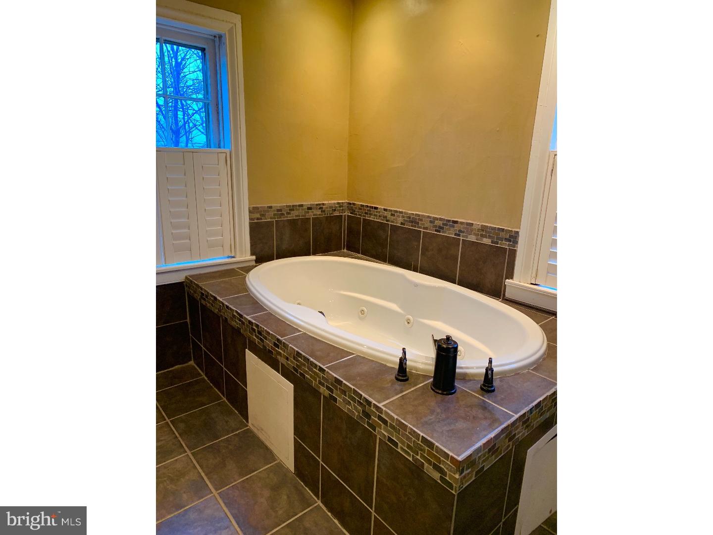 409 Old Bethlehem Road Perkasie, PA 18944 - Photo 16 of 26