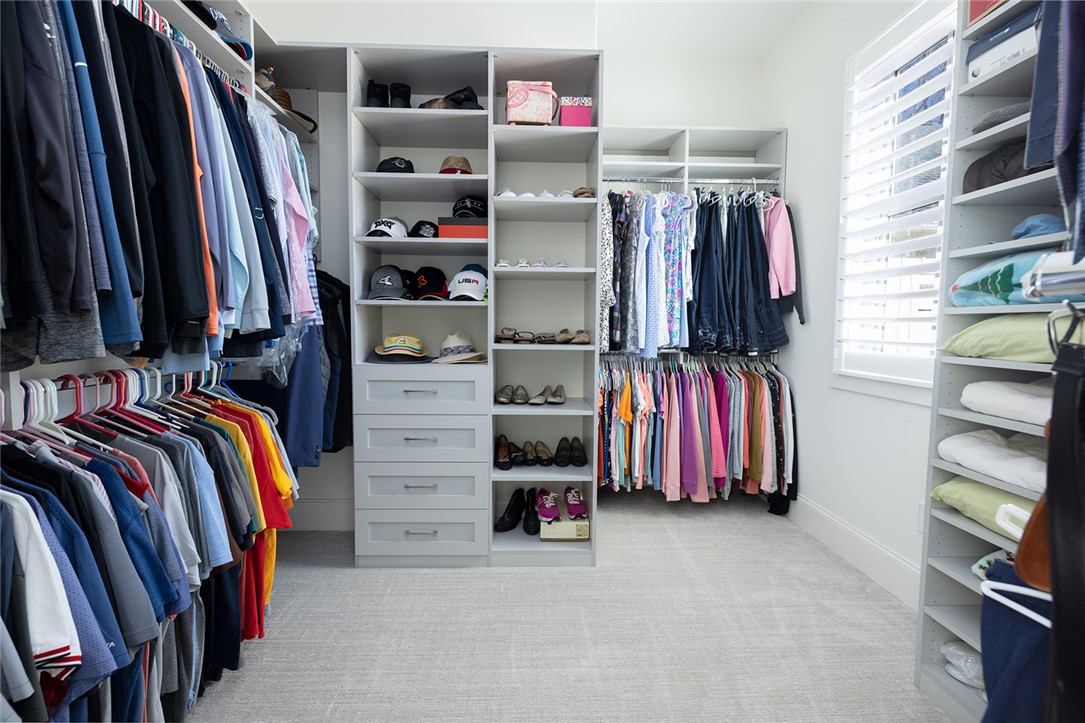 516 Pointe W Drive Seneca, SC 29672 - Photo 25 of 47 A linen nook and large walk-in closet provide ampl