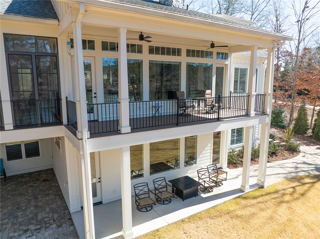 516 Pointe W Drive Seneca, SC 29672 - Photo 4 of 47 Rear View