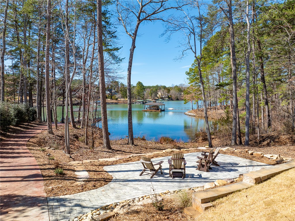516 Pointe W Drive Seneca, SC 29672 - Photo 44 of 47 Masonry Paver Fire-Pit