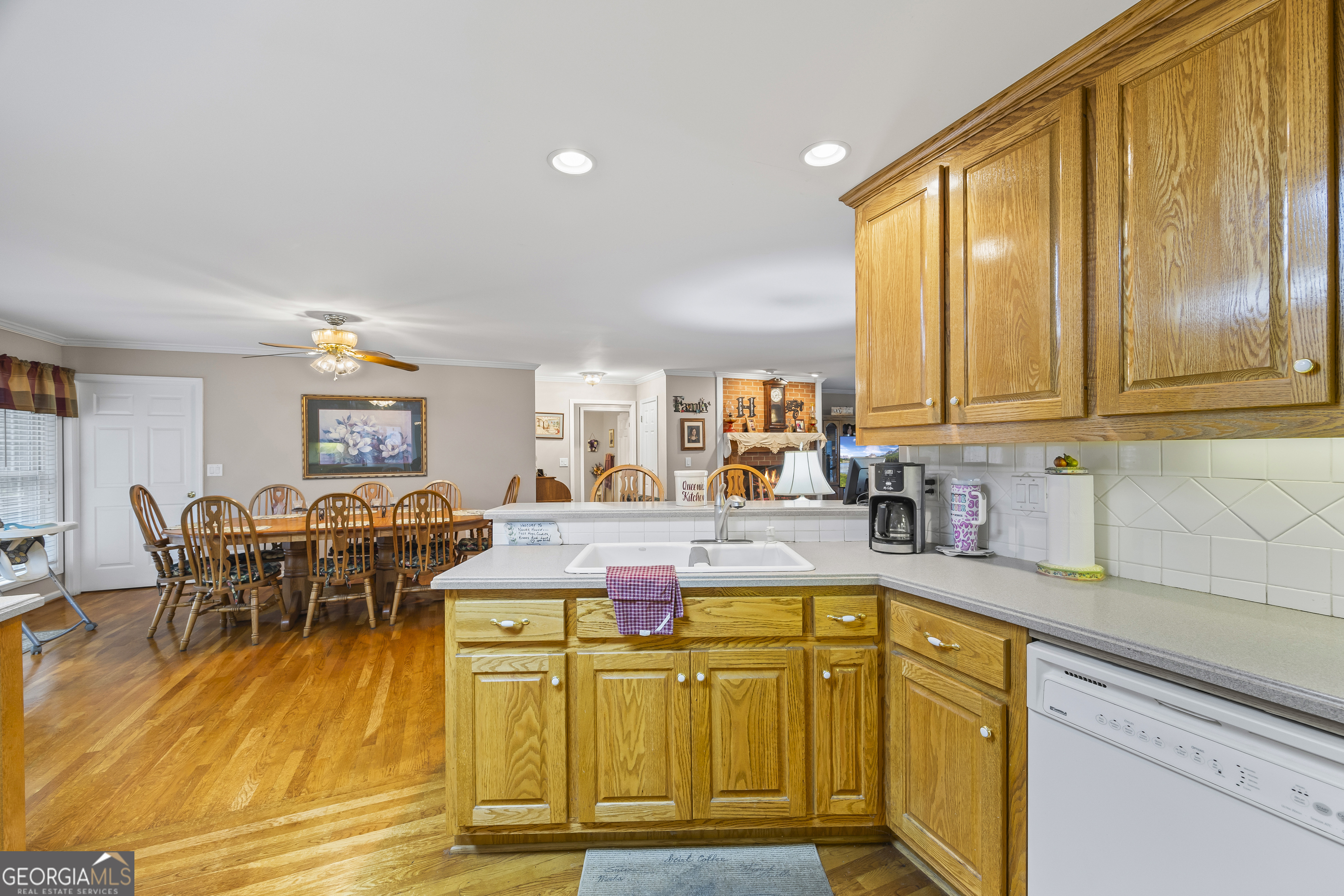 1112 Reno Road Royston, GA 30662 - Photo 45 of 74 a view of a kitchen and dining room